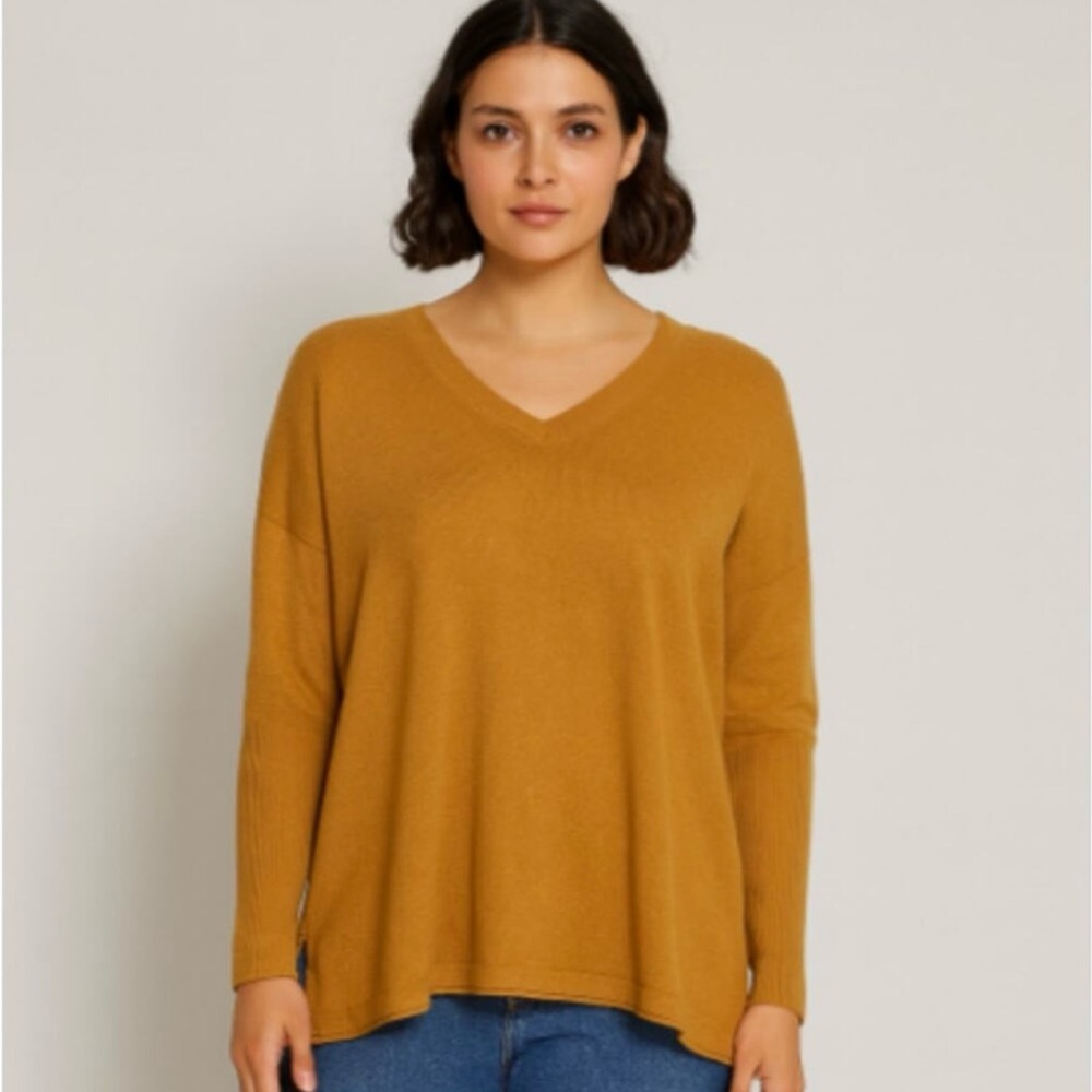 J. Jill Silk Wool Cotton V-Neck Sweater Gold Melange, Size Medium, Relaxed Fit
